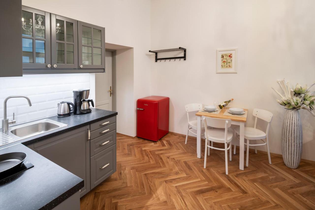 Old Town - Skorepka Apartments Prague Ngoại thất bức ảnh